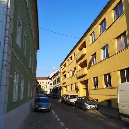 Central Apartment Maria Sibiu Eksteriør billede